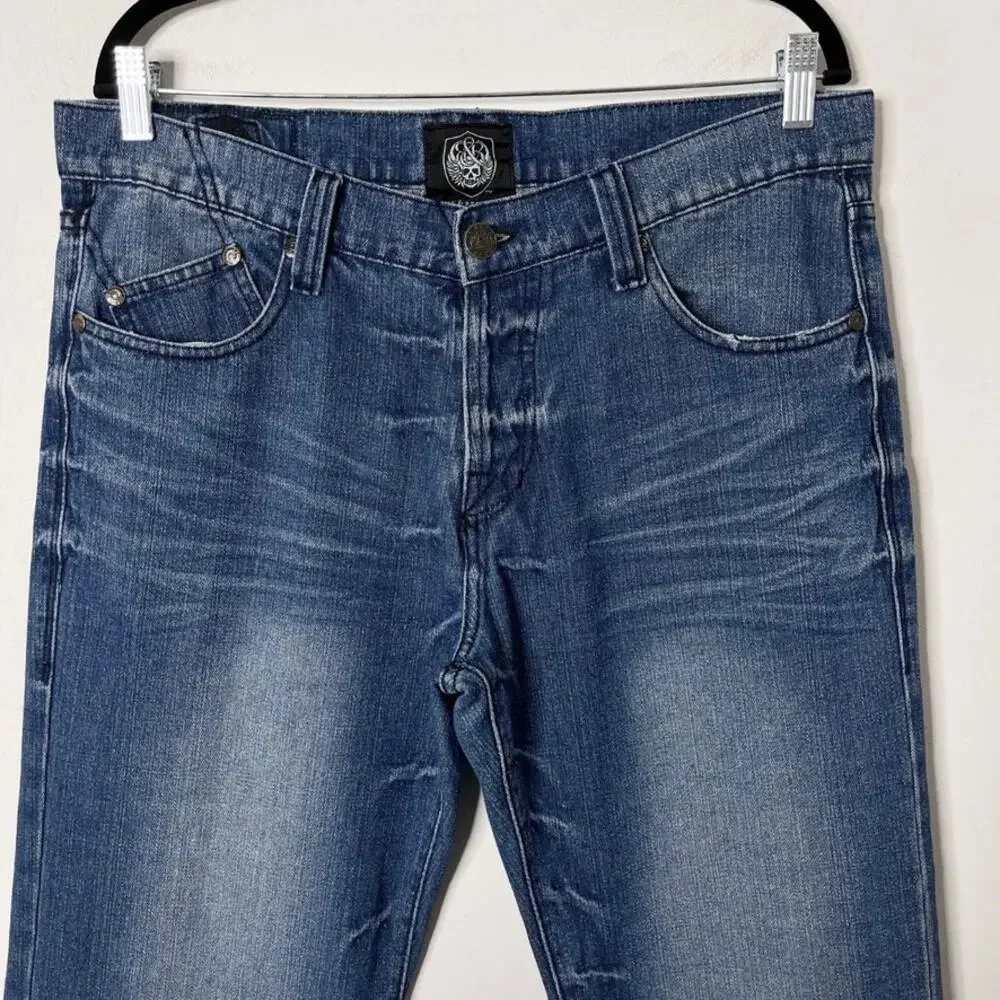 Rock & Republic Mens Taylor Bootcut Jeans 34 Embellished Flap Pockets Distressed
